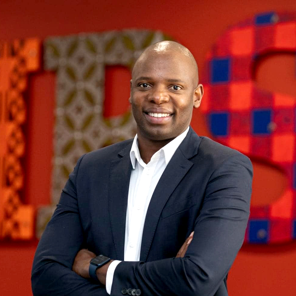 Dr. Maanda Tshifularo